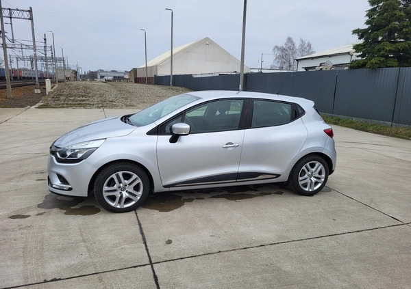 Renault Clio cena 36500 przebieg: 48559, rok produkcji 2018 z Mława małe 92